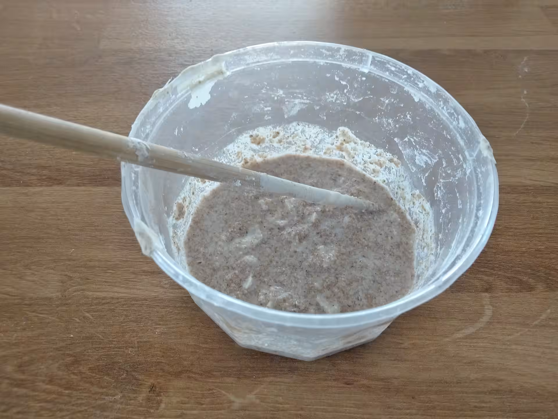 Dry sourdough after re-feeding